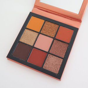 HUDA BEAUTY Topaz Obsession Eyeshadow Palette